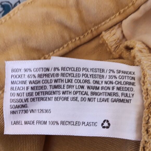 Universal Thread Hi Rise Midi Mustard Shorts - Picture 6 of 8